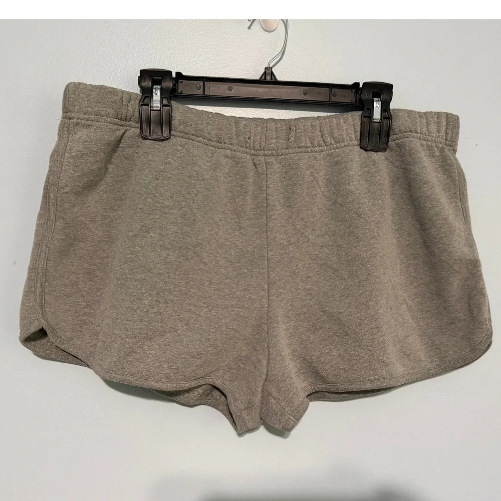 Wild Fable Womens XXL Gray Fleece Dolphin Hem Lounge Shorts Elastic Waistband